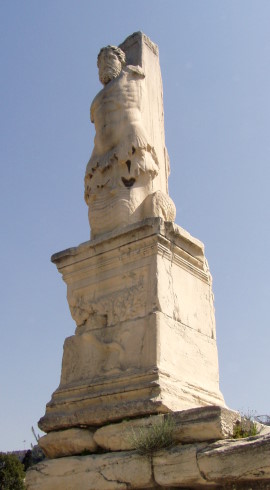 Telamone posto all'ingresso dell'Odeion di Agrippa nell'Agorà di Atene - Fonte: Wikipedia
